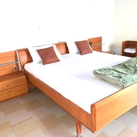 Residences Mafca Κονακρί Εξωτερικό φωτογραφία